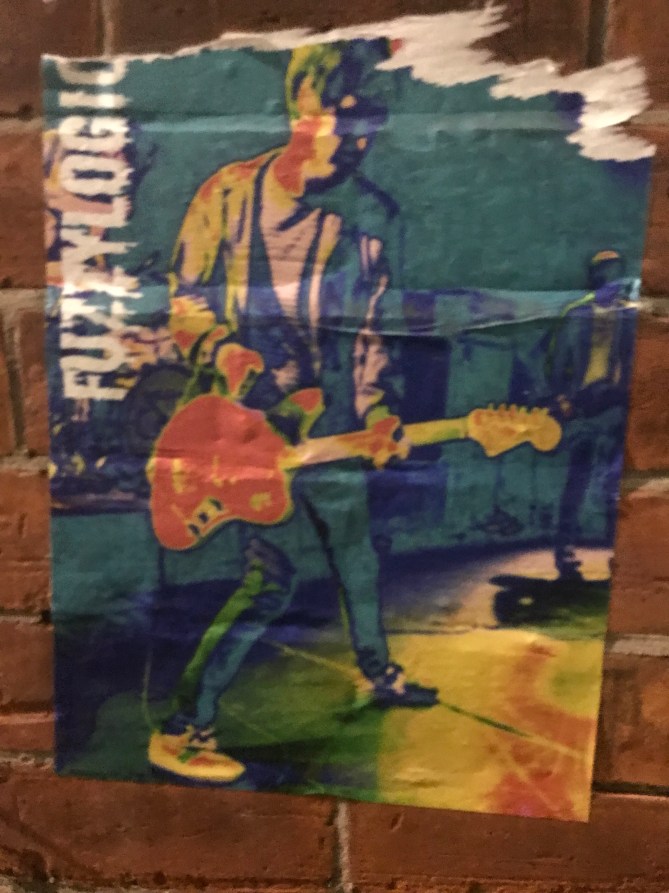 20190312_215210835_iOS