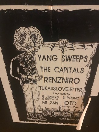 20190314_204903251_iOS