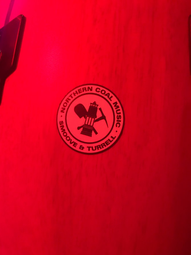 20190314_213734044_iOS