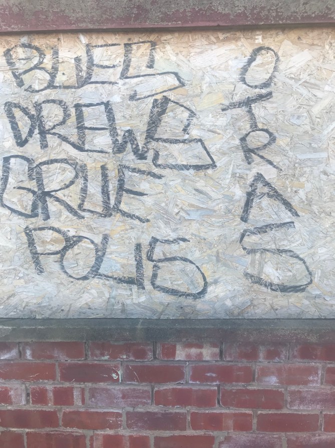 20190324_090703015_iOS