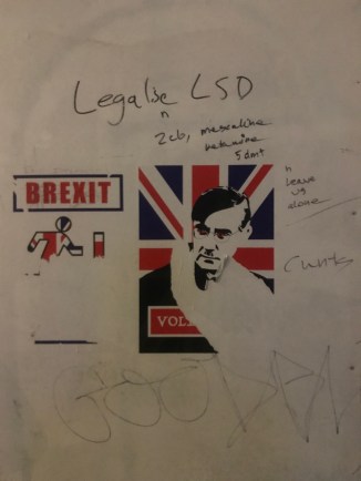 20190410_193927171_iOS