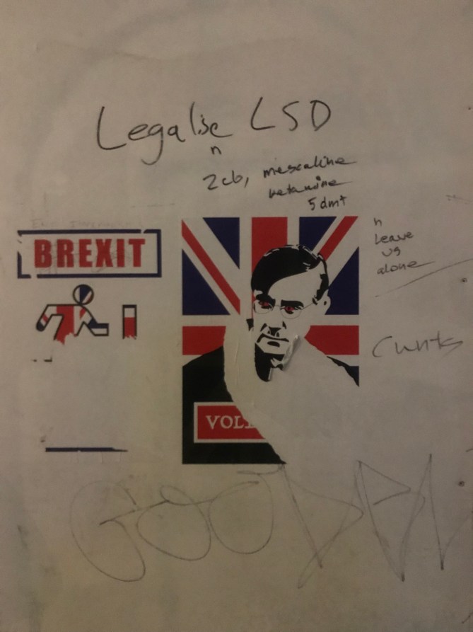 20190410_193927171_iOS