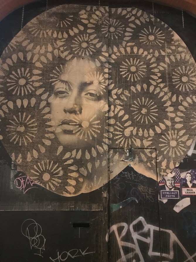 20190410_194523291_iOS