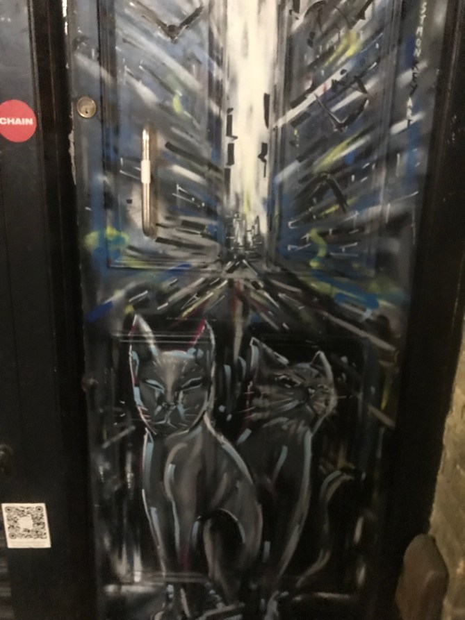 20190410_194645974_iOS