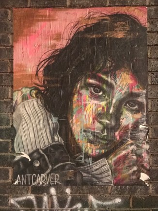 20190410_194807803_iOS