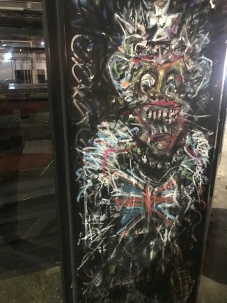 20190410_194945756_iOS