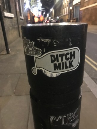 20190410_195434459_iOS