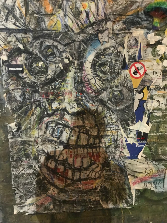 20190410_195606091_iOS