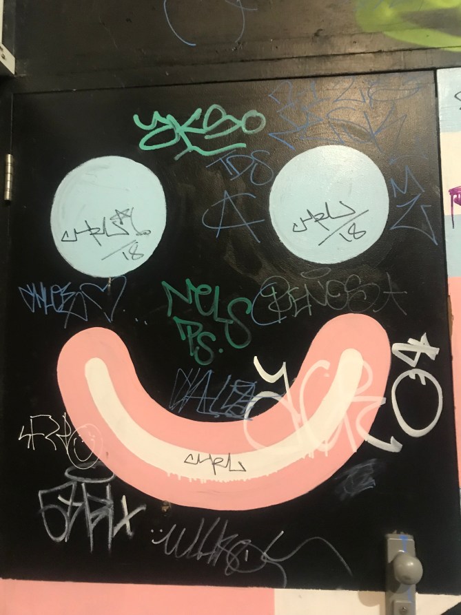 20190410_201639550_iOS