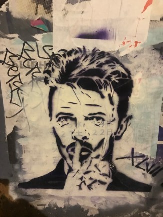 20190410_202337857_iOS