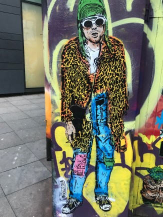 20190411_183046848_iOS