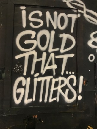 20190411_195524707_iOS