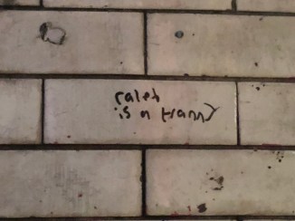 20190423_195659063_iOS